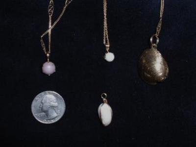 Island Pearl Jewelry on Purple Clam Pearls Mounted As Jewelry