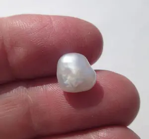 USA Freshwater Natural Pearl Baroque 3+ carats 8mm