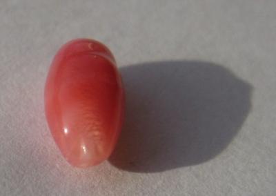 1.4 carats Conch Pearl Long Oval Pink
