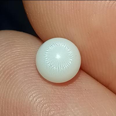 1+ ct Full Flame Clam Pearl for Sale