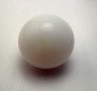 7.9 carat clam pearl