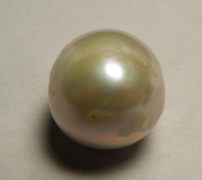 11.45 carat Roundish Natural USA Freshwater Pearl