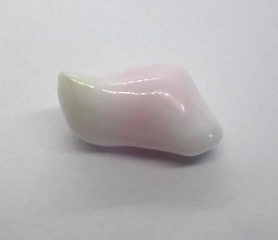 13 Carat Baroque White & Light Pink Pearl 18mm