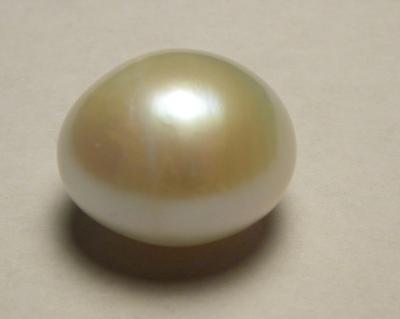 21.95 carat Gem Quality Natural Freshwater Pearl