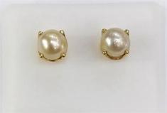 Natural Pearl Pendant