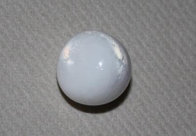 26.8ct clam pearl with flame