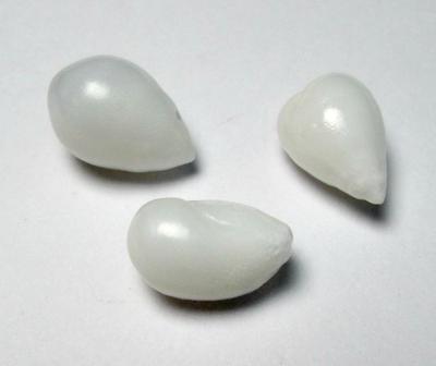 3 Clam Pearls Drop Set 12+mm 18 carats Total
