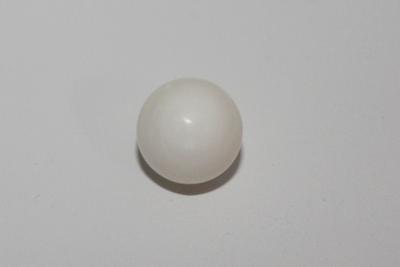 3.65ct clam pearl