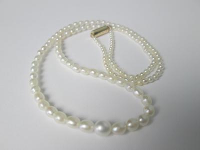 32ct Basra Pearl Necklace with Oval and Drop Pearls