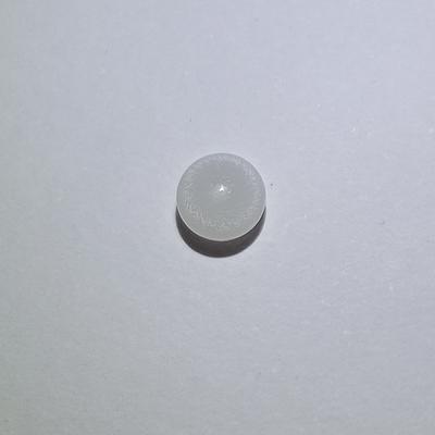 0.9 ct Clam Pearl for Sale