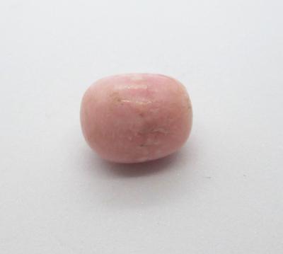 8 Carat Light Pink Conch Pearl Oval with Flame