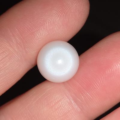 A Clam Pearl Drop of 13+ ct with Flame