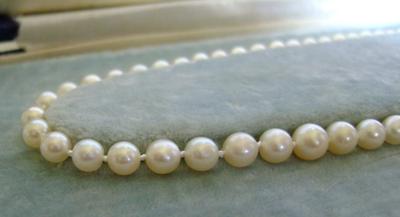 Antique Necklace--White, Round Natural Pearls!  44 carats