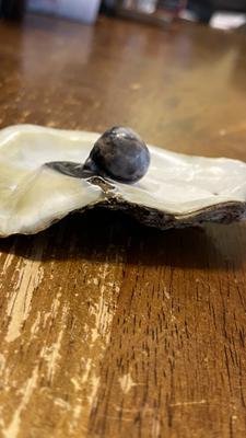 Are Blister pearls worth anything?