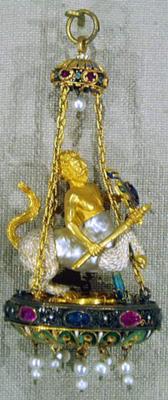 Baroque Pearl Centaur  (photo by Andrew Anderson)