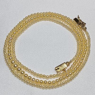Natural Pearl Pendant