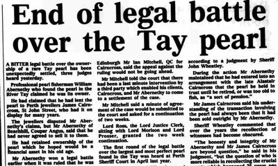 A 1992 news report about the end of the Abernethy Pearl legal dispute.