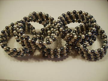 Black and White Pearl Bracelets Black and White Pearl Bracelets