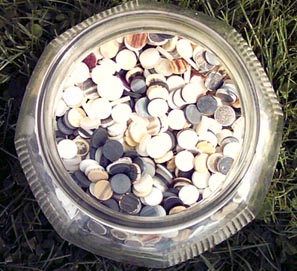 60 Shabby Vintage PEARL Buttons from Muscatine Iowa 34 to 78 Inch