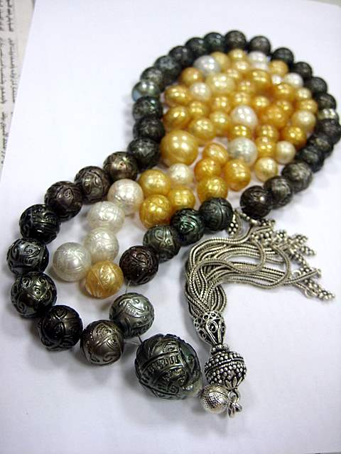 Carved Pearls