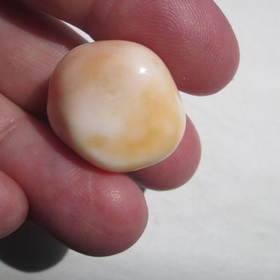 Cassis Pearl 42 carats 21mm Baroque Shape 