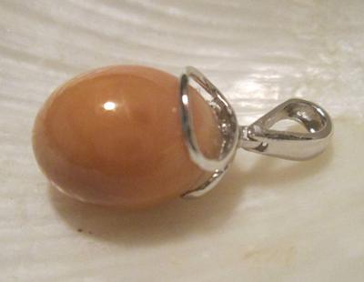 Cinnamon Colored Conch Pearl Pendant 10.05 carats on Sterling Silver