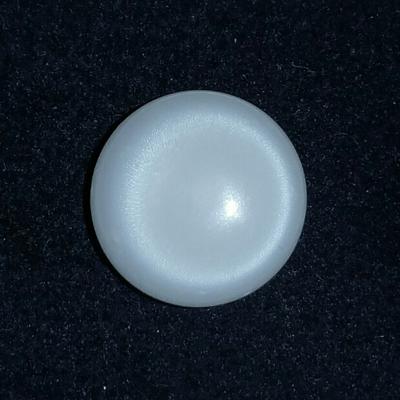 Clam Pearl  10.65 ct with Flame