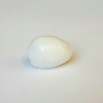 Clam Pearl 13.8 ct 15.25mm