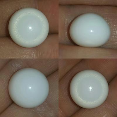 Clam Pearl 15+ ct Semi-Button with Flame