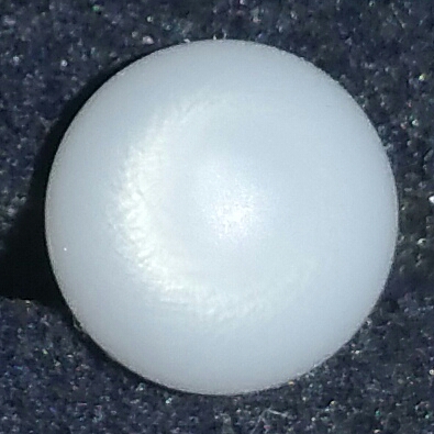 Clam Pearl 2.60 ct 8.08mm with Flame