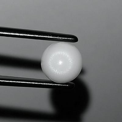 Clam Pearl 2.30 ct with Flame