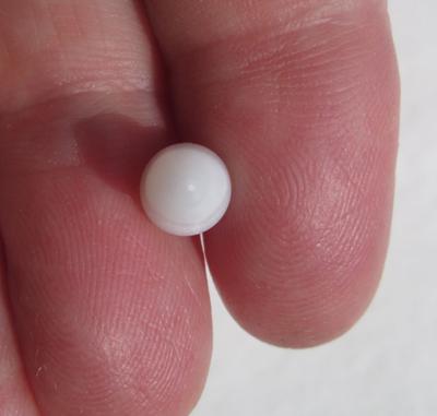 Clam Pearl Drop Shaped Pointed on Both Ends 3carats for Sale