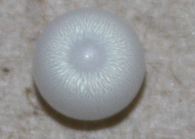 Clam pearl with flame 1.3 ct