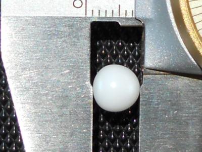 2.85 carat clam pearl