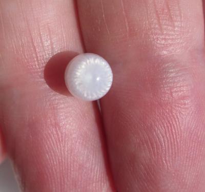 Clam Pearl with Flame 8mm 2+ carats 