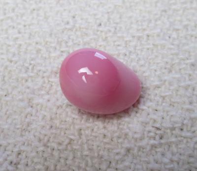 Conch Pearl Bubble Gum Pink 12 carats Exceptional
