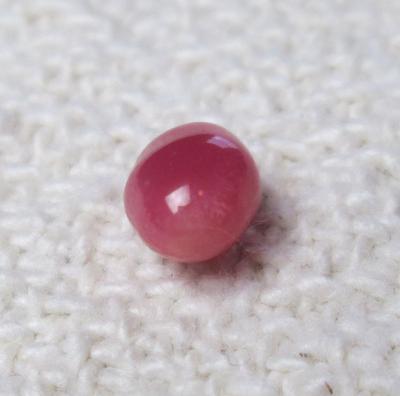 Conch Pearl Dark Pink 1 carat 10mm Flame