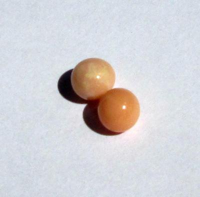 Conch Pearl Pair Peach Colored Round Shape 3+ Carats Total