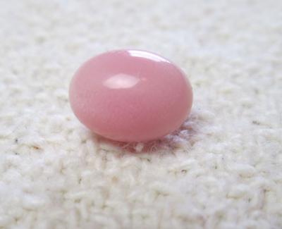 Conch Pearl Pastel Pink 3.55 carats Oval with Flame