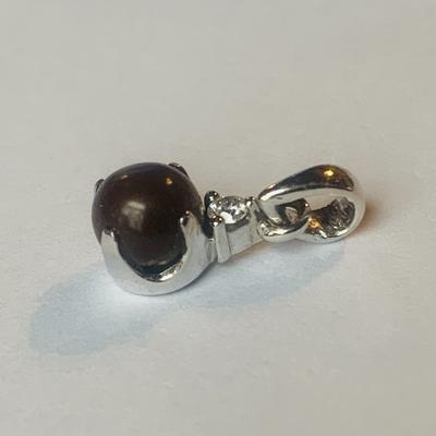 Dark Brown Persian Gulf Pearl Pendant with Diamond on 18K Gold