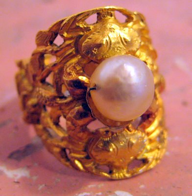Golden Pearl Ring