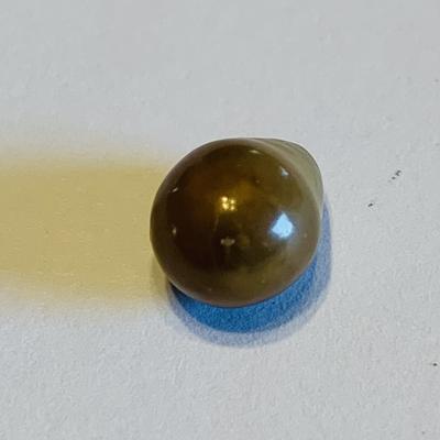 Gorgeous Pen Natural Pearl Necklace Light Brown in Cage