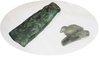 Indian Artifacts Bird Ax Indian Artifacts bird ax