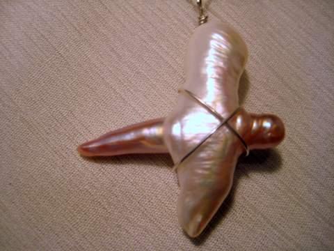 Jonathan Seagull Chinese Freshwater pearl Jonathan Seagull Chinese Freshwater Pearl