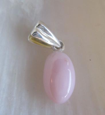 Light Pink Oval Conch Pearl Pendant on Sterling Silver