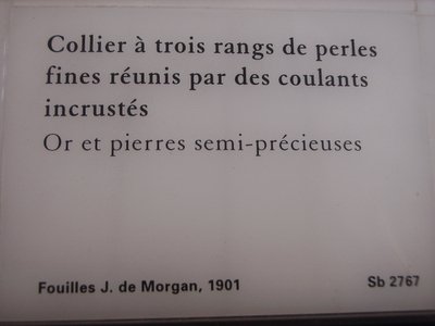 Louvre Description of Pearl Necklace