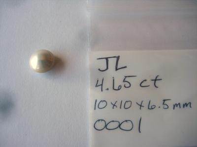 4.65 carat natural USA freshwater pearl