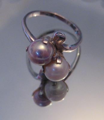 Ring with natural Minnesota River Pearls