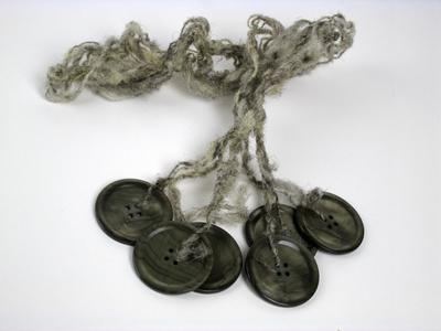 Muscatine Black Pearl Button Necklace on Gray Iowa Wool