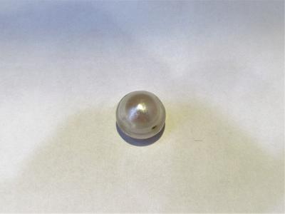 Natural Basra 5.28 carat Loose Pearl Drilled